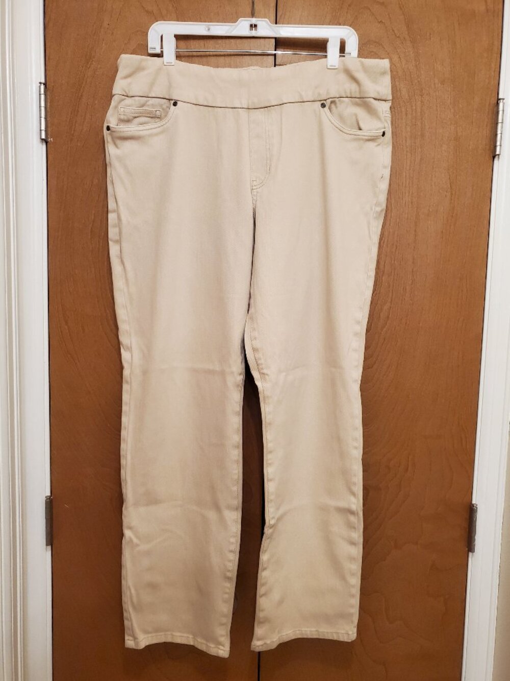 Coldwater Creek Stone Pull-On Jeans Size 16